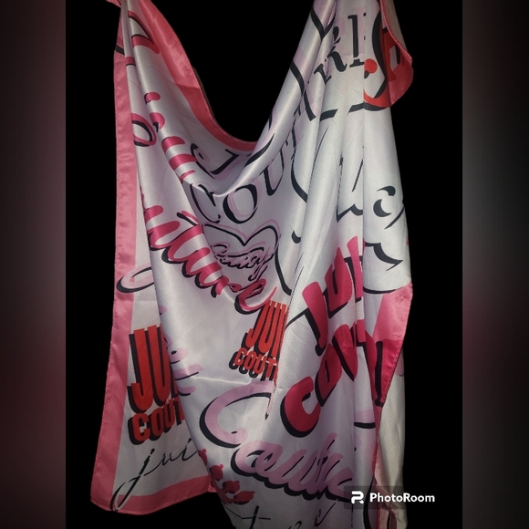 JUICY COUTURE TWILLY & SHORTS BUNDLE NWT - Picture 3 of 10